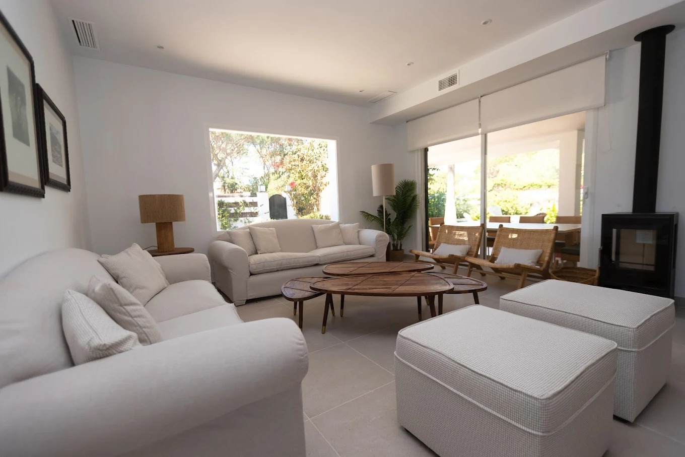 Alumno practicando surf