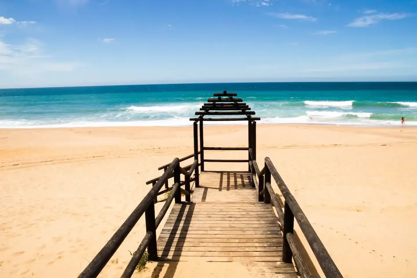 Acceso a la playa de Roche